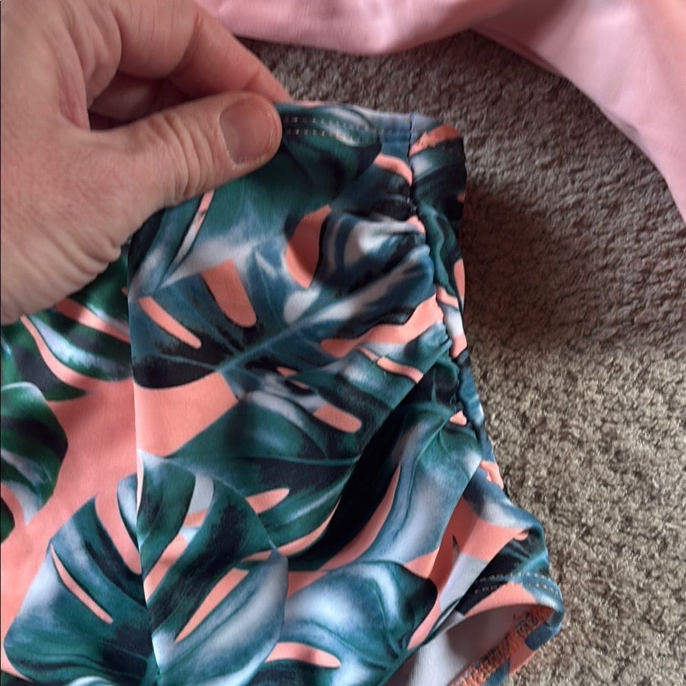 Pink Ruffle Bikini with Tropical Leaf Print - Picture 3 of 15